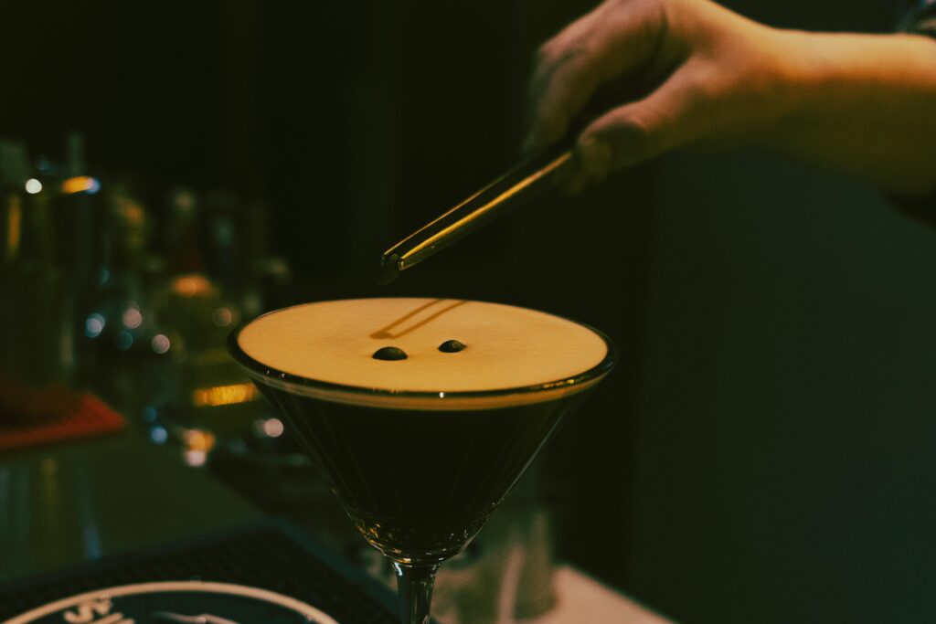 Espresso Martini Rezept Kaffee Cocktail mit Alkohol